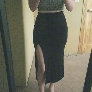 Aritzia Wilfred Black Midi Skirt